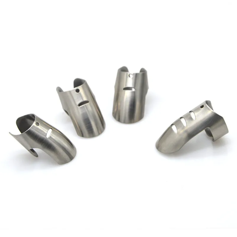 

1pc Adjustable Stainless Steel Finger Guard Protector Cut Resistant Hand Protective Tools - Silver