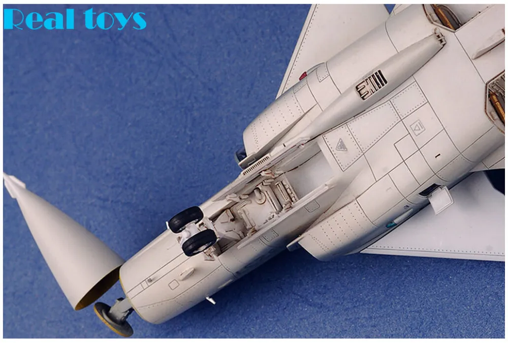 Набор пластиковых моделей Kitty hawk KH80117 1/48 Jas-39A/C Gripen