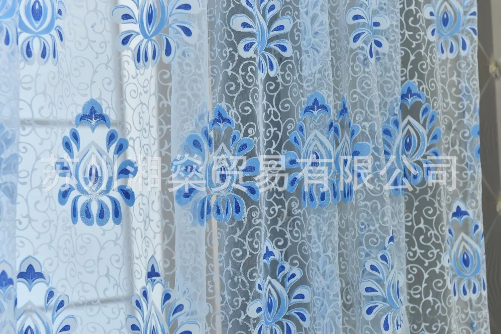 2980369169_906429309