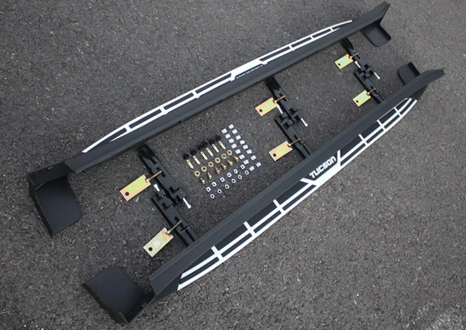 

For Hyundai Tucson 2015.2016.2017 Car Running Boards Auto Side Step Bar Pedals High Quality Brand New Cayenne Style Nerf Bars