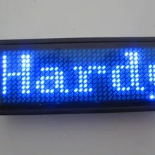 Программируемый светодиодный дисплей Имя тег в значках для рекламы управляется многоязычным