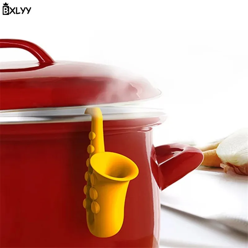 

BXLYY Kitchen Gadget Horn Silicone Lid Lift Overflow Overflow Creative Saxophone Shape Spill-proof Kitchen Accessories Gift.7z