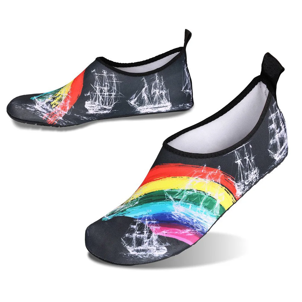 

Couples Beach Water Shoes Rainbow Stretch Men Women Beach Shoes Swimming Water Shoes Large Size 36-49 Swimming Pool Sneakers