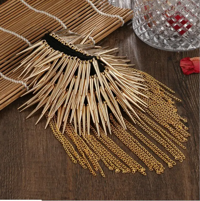 

tassel rivet Epaulette/epaulet shoulder/charreteras/bling handmade kpop clothing accessories suit decoration brooches/broches