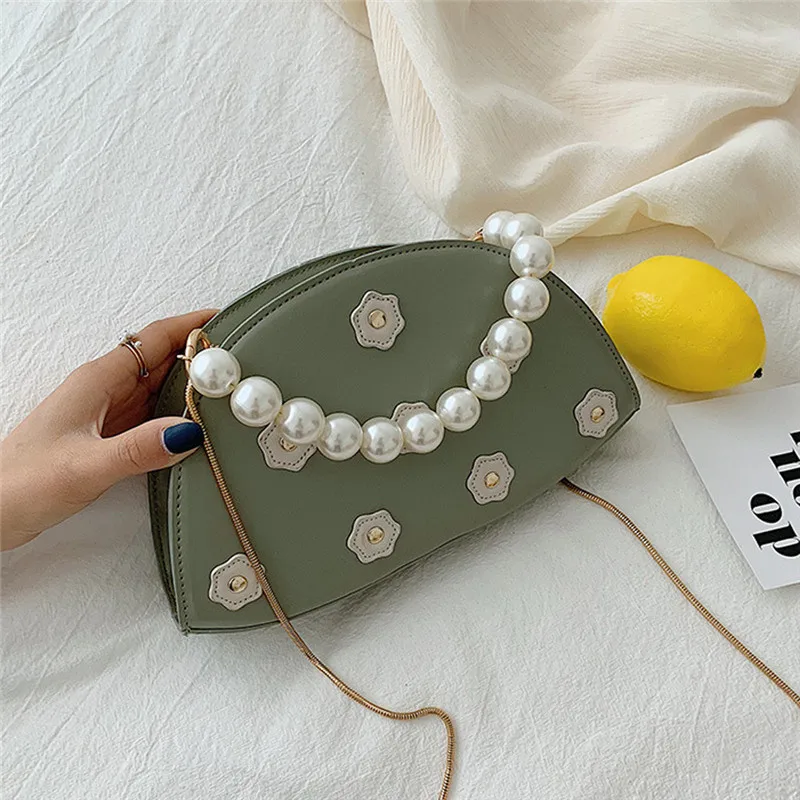 43 - QQQ90521089_1147130911919864116