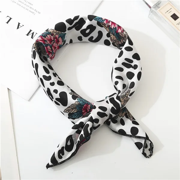 LEOPARD white Новинка, женский шарф на весну и лето, шелковый шарф маленького размера, квадратный шейный платок для офиса, женские шарфы, весенние шали, 50*50 см - Цвет: LEOPARD white