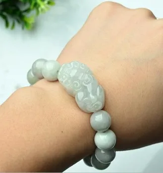 

Natural genuine jade bracelet ladies of the most exquisite dance of love Jadeite Pixiu Bracelet