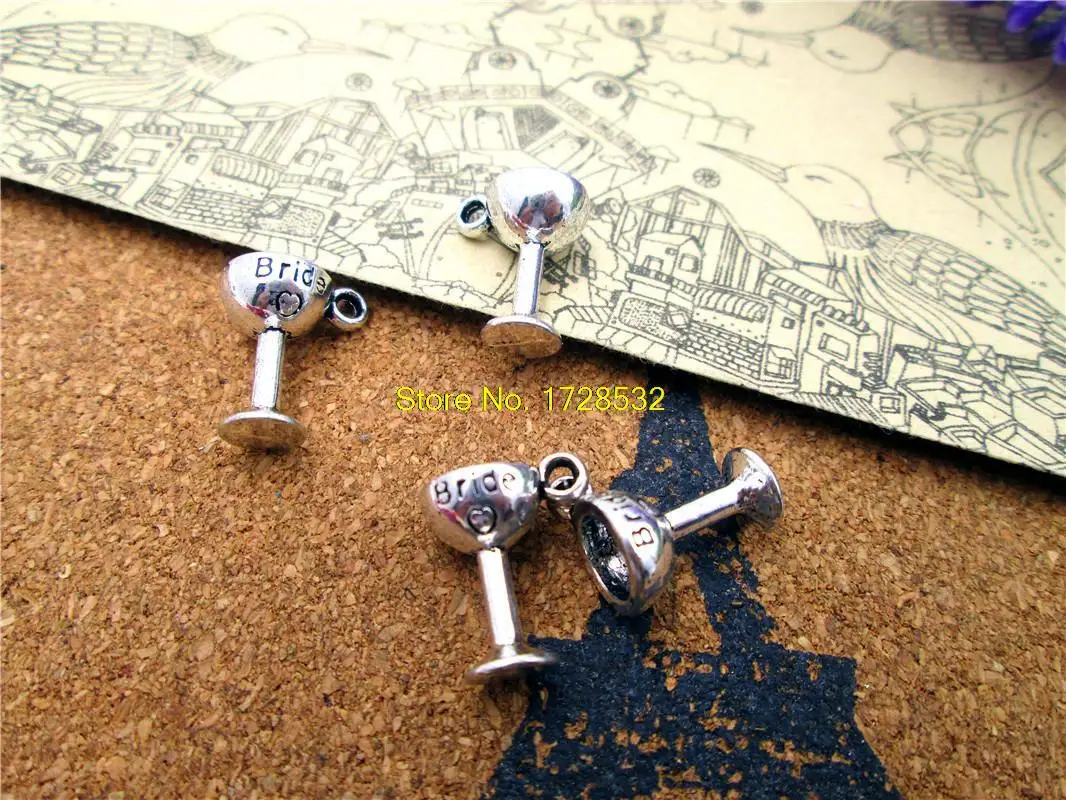 

20pcs--14 x 12mm antique silver toasting bride Goblet Charm pendants