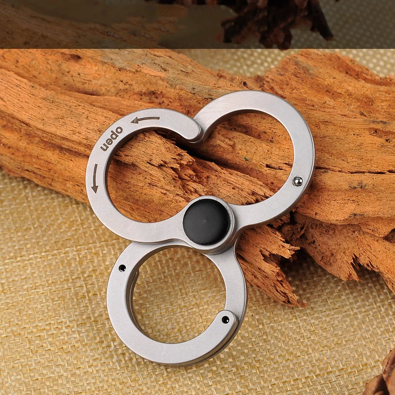 

New Arrival 420 Stainless Steel Mini Pocket Tools Keychain for Travel and Camping