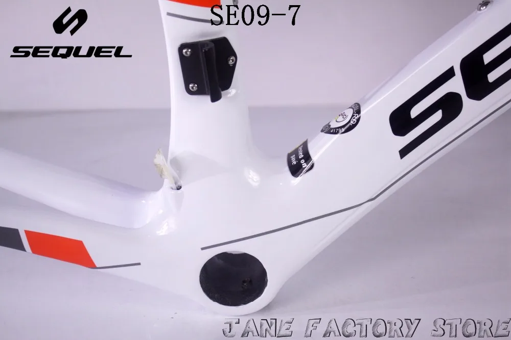Sale 2018 SE09-7 glossy carbon road bike frame Sequel brand hot selling T1000 carbon fiber cycling bike frame 3