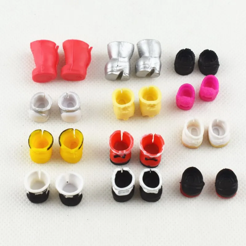 1 pcs Water Spray Doll Original MGA blind bag LOL clothes Feeding bottle Doll Girl toy LOL Dolls shoes bottles jewelry shoes And