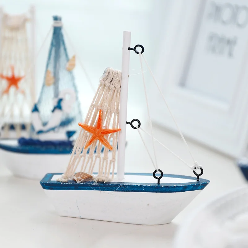

Retro Wooden Mediterranean Style Mini Sailing Boat Model Sailing Ship Statues Sculptures for Home Desktop Art Decor Crafts Gifts