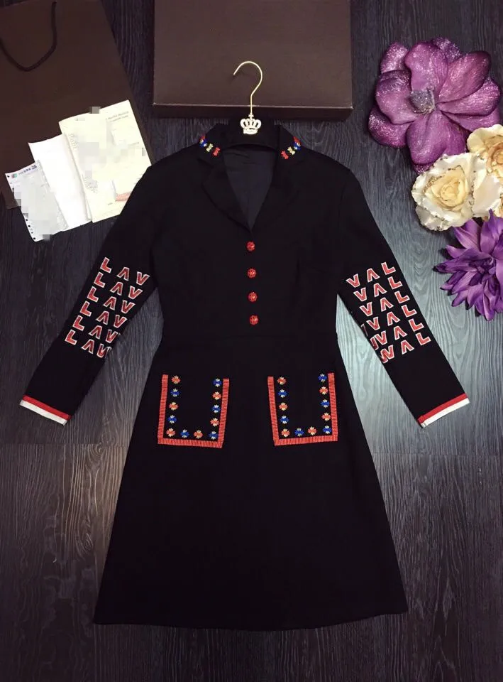 Style De Haute Qualité D11646 Européenne Marque Mode Design Femmes Robe Luxe Printemps Nouvelles 2019 Partie qOHnOxrt