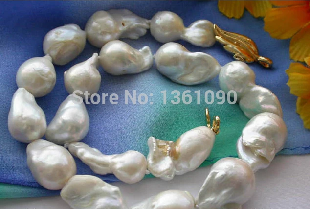 

bjc 000179 big 17" white baroque keshi reborn pearl necklace (C0309)