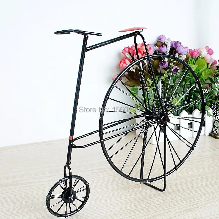 

Free shipping metal craft retro bicycle Toy handmade Vintage bike model fashion shop/pub/home decoration