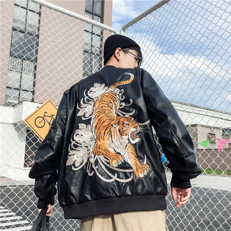 

New Tiger Embroidery Leather Jacket PU Black Red Green Man Zipper Motorcycle Jaqueta De Couro Masculino Faux Leather Coat