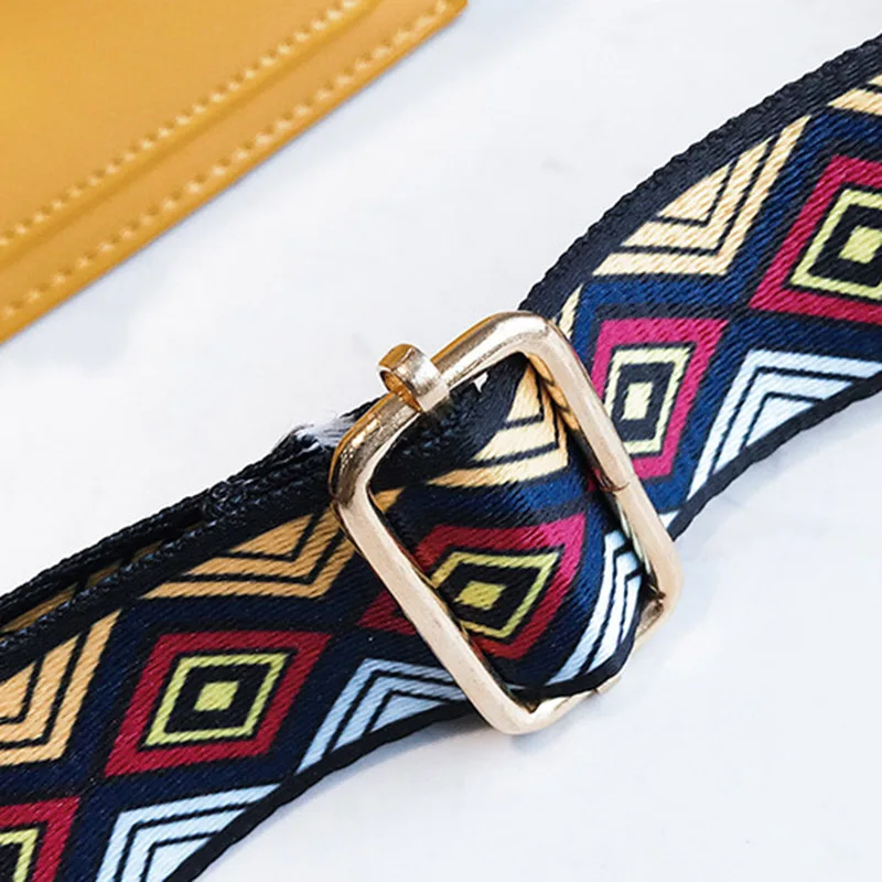 New Women Fashion Width Shoulder Bags INS Popular Female Exquisite Solid Handbag Mini Flap Lady Travel Chains Crossbody SS3474 (2)