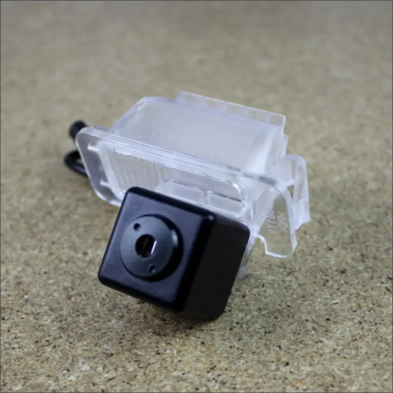 

Car Tracing Cauda Laser Light For Ford Fiesta / Kuga / Galaxy 2006~2014 Modified Anti Fog Lamps Rear Anti-collision Lights