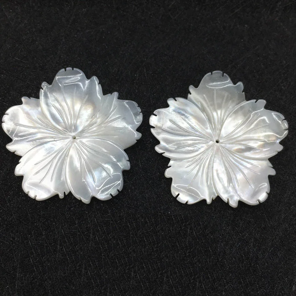 

40mm Carved Shell Flower Beads Charms Natural Mother of Pearl Pink White Shell Central hole Drilled DIY Jewelry Accessories