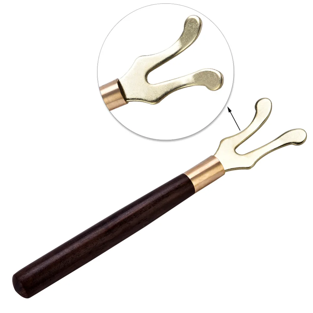 

Tea Pot Heat Insulation Tea Clip Fork with Wooden Handle Cast Iron Head CoffeeTeapot Iron Pot Accessories
