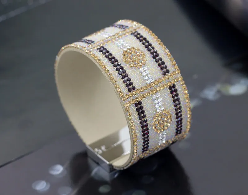 VONNOR ювелирные изделия женские браслеты фланелевые с блестящими бусинами Красочные камни магнитная пряжка широкий браслет для женщин