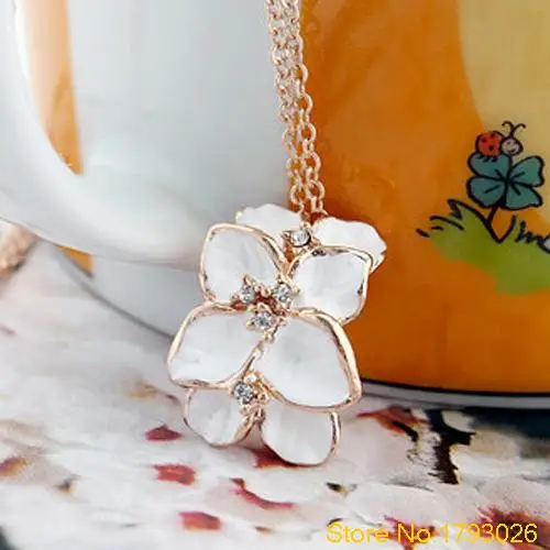 Women's Designed Multilayer Gardenia Flower Decoration Choker Chain Short Necklace 4THM | Украшения и аксессуары
