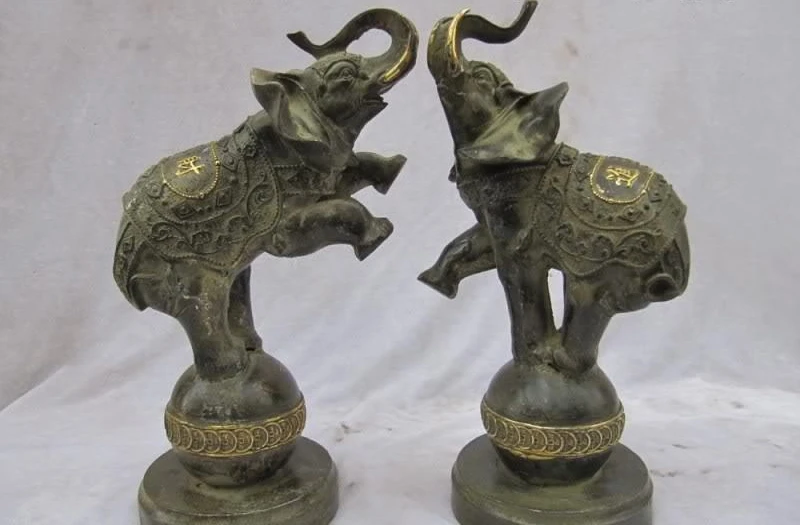 

Chinese Folk classical Bronze Gilt Lucky wealth Two Elephant trample Ball Pair