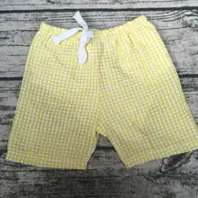 Шорты в полоску для маленьких мальчиков; недорогие модные желтые шорты для плавания в клетку