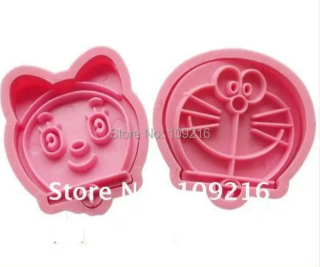 

2pcs/set Food Grade Plastic Jingle Cats and Doraemon Cookies Cutter/Stamps Tool