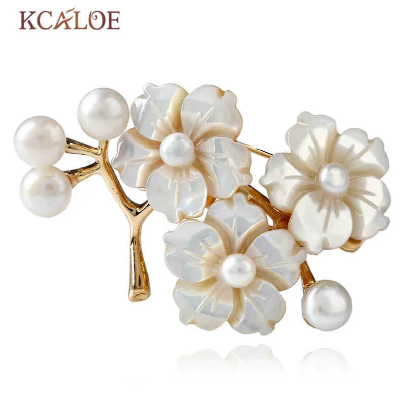 

KCALOE Vintage Flower Brooch Natural Shell Bouquet Pins Brooches For Women Fashion Pearl Dress Scarf Wedding Pin Broches Mujer