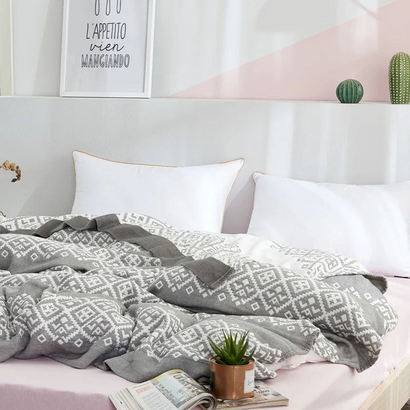 

Simanfei Blankets Superfine Soft Cotton Six-layer Gauze Jacquard Double Single Geometric Patterns For Sofa and Bed Towel Blanket