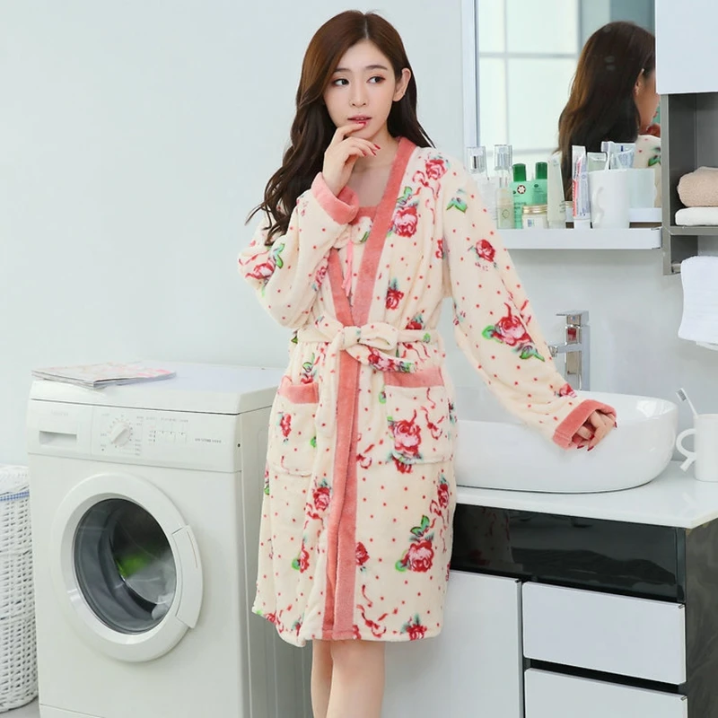 

Winter Coral Velvet Lingerie Night Dress Bathrobe Two Piece Set Nightgown 2PCS Sexy Thick Warm Flannel Robes Sets for Women 2018