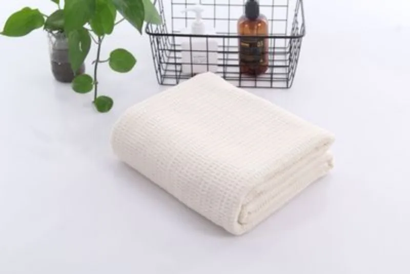 conew_10373358816_977063684.400x400