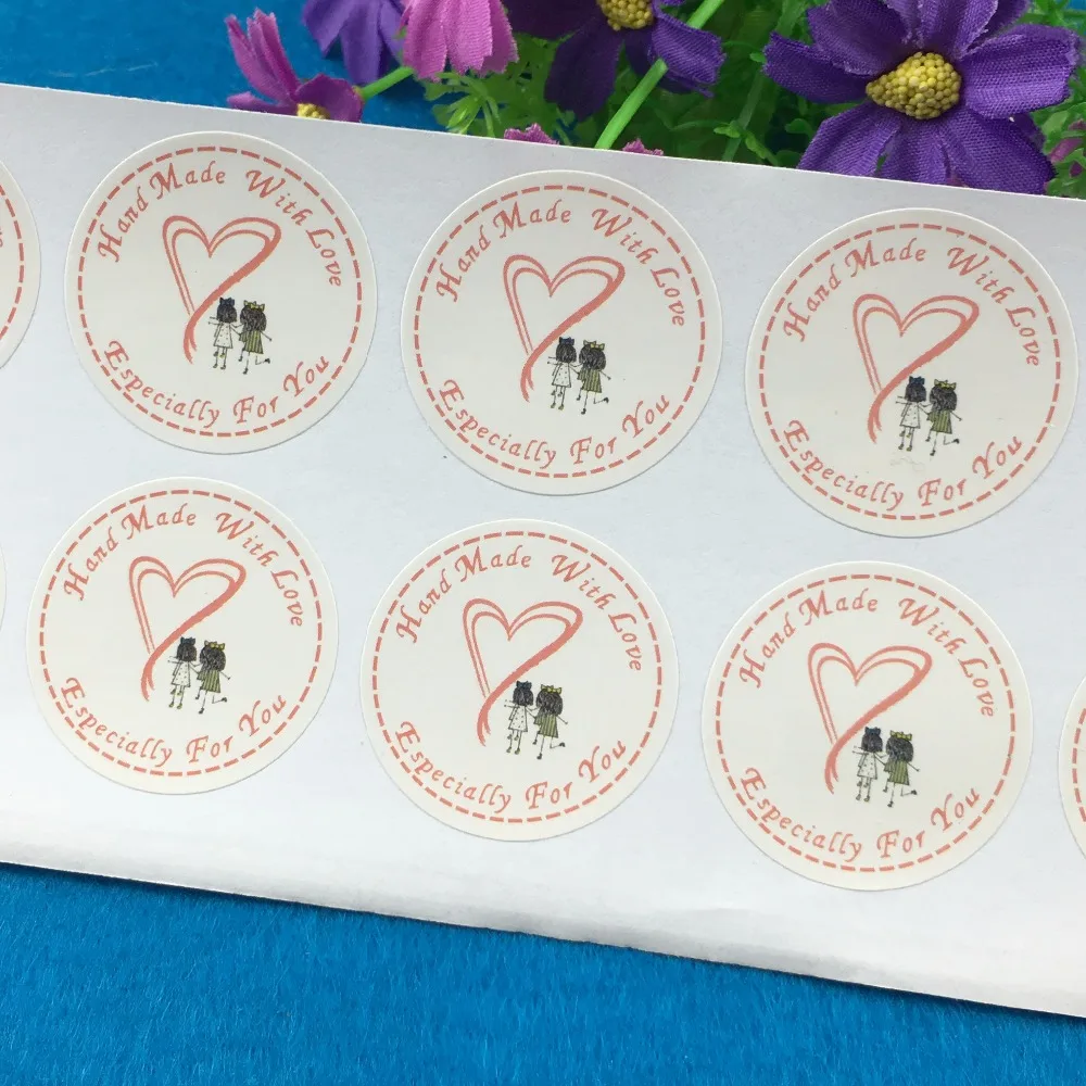 

100pcs DIY Round "handmade with love" seal sticker for baking Package label Decoration label stickers&weddding decoration