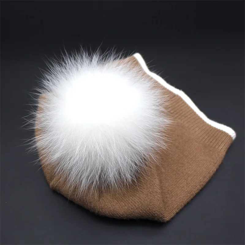 Minhui White Fox Fur Pompom Шапки Для женщин зимние Кепки s трикотажные Skullies шапочки капот женский Кепки Gorro