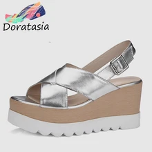 DORATASIA/ г., новые летние женские сандалии на толстой платформе модная летняя обувь из натуральной лакированной кожи для ДЕВУШЕК Женская обувь на танкетке