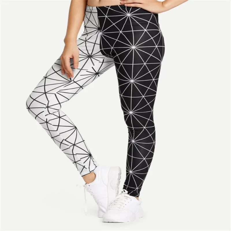 Summer hot new fashion black and white star nine points leggings breathable slim high waist casual women