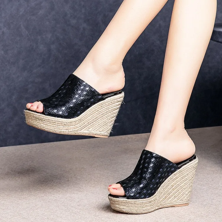 

zorssar 2019 women slippers Soft Sheepskin Summer Rome style gold color open toe beaches wedges sandals party dress wedding
