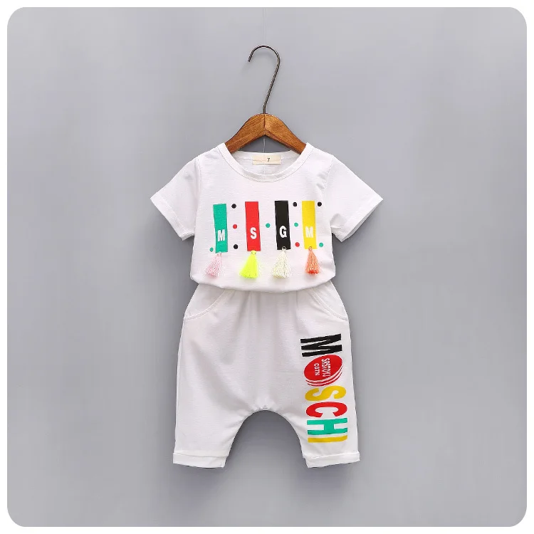 

Children Suit 2016 Summer Wear New Pattern Girl Children's Garment Fashion Personality Short Sleeve T-Shirt Shorts 2 Pieces