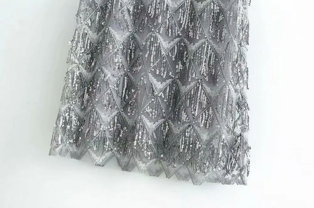 10738758652_1832055227