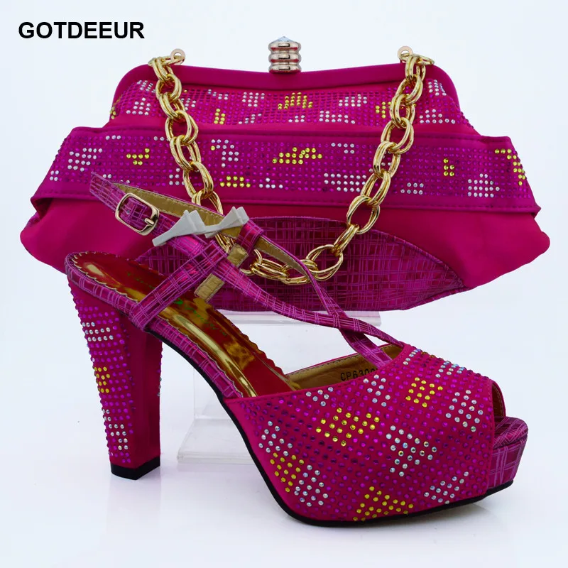 

Fuchsia Color Italian Ladies Shoe and Bag Set Decorated with Rhinestone Nigerian Women Wedding Shoes and Bag Set Italy Shoes Bag
