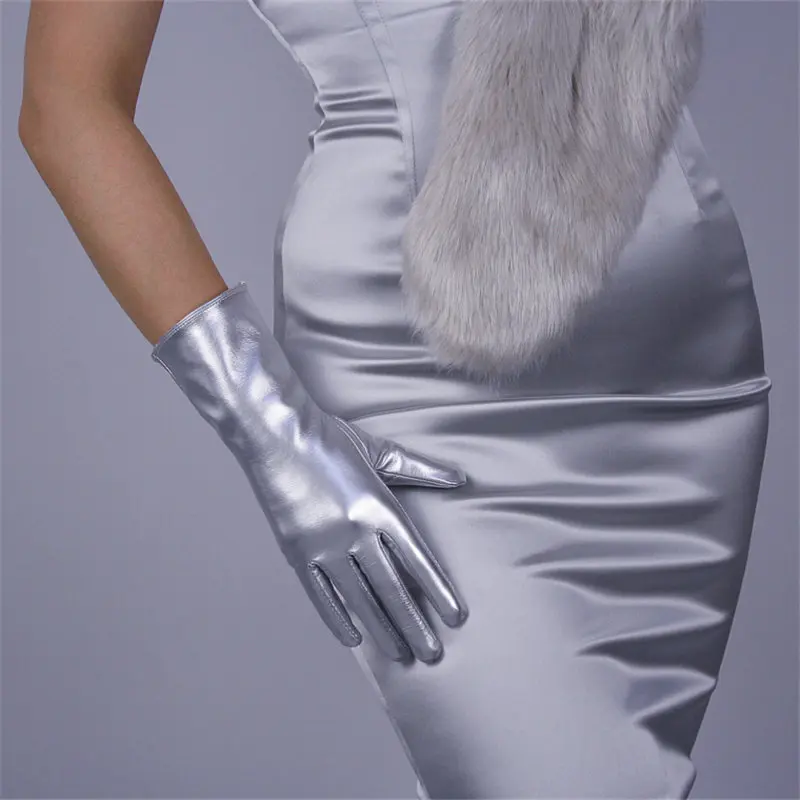 Женские лакированные перчатки из искусственной кожи средней и длинной секции 28 см. Яркие Кожаные перчатки для танцевальной вечеринки из искусственной кожи, женские перчатки PU28 - Цвет: patent leathersilver