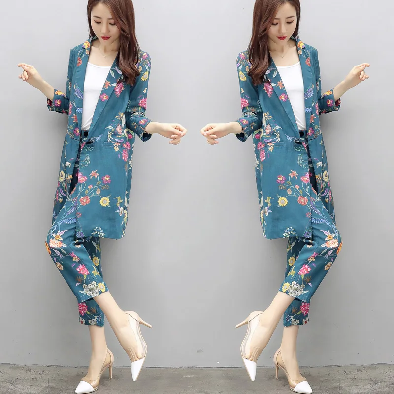 

long-sleeved pajamas jacket + pants two/piece suit high quality Women's suit European style flower pattern fashion casual suit