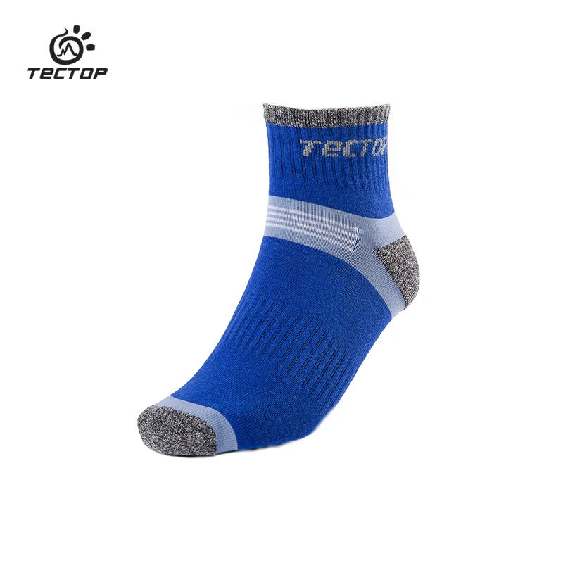 Брендовые короткие уличные мужские чулки походные велосипедные носки для бега мужские футбольные велосипедные носки из хлопка 70% спортивные носки женские спортивные мужские s - Цвет: Небесно-голубой