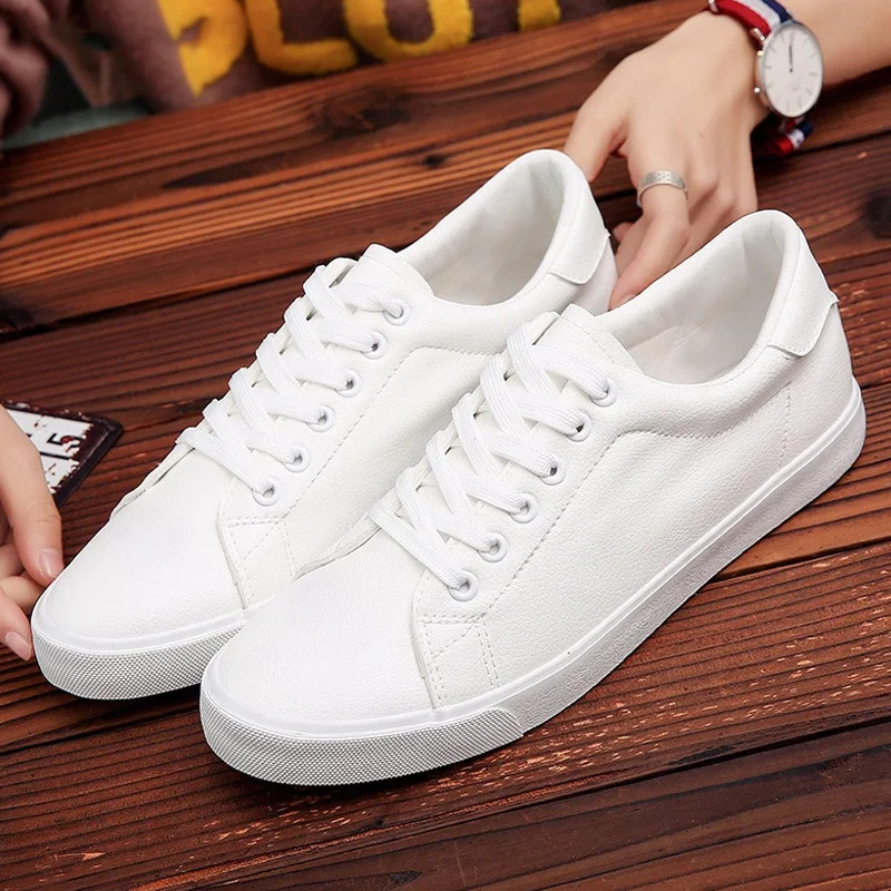 

Men Vulcanize Shoes Fashion New Men Shoes Slip-on Men Sneakers Student chunky sneakers White Sneakers Comfort Lace-up Trainers