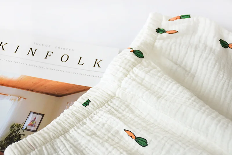 Двухслойная хлопчатобумажная салфетка марли креп короткий рукав шорты для женщин пижамы для плюс размеры мультфильм печати домашняя