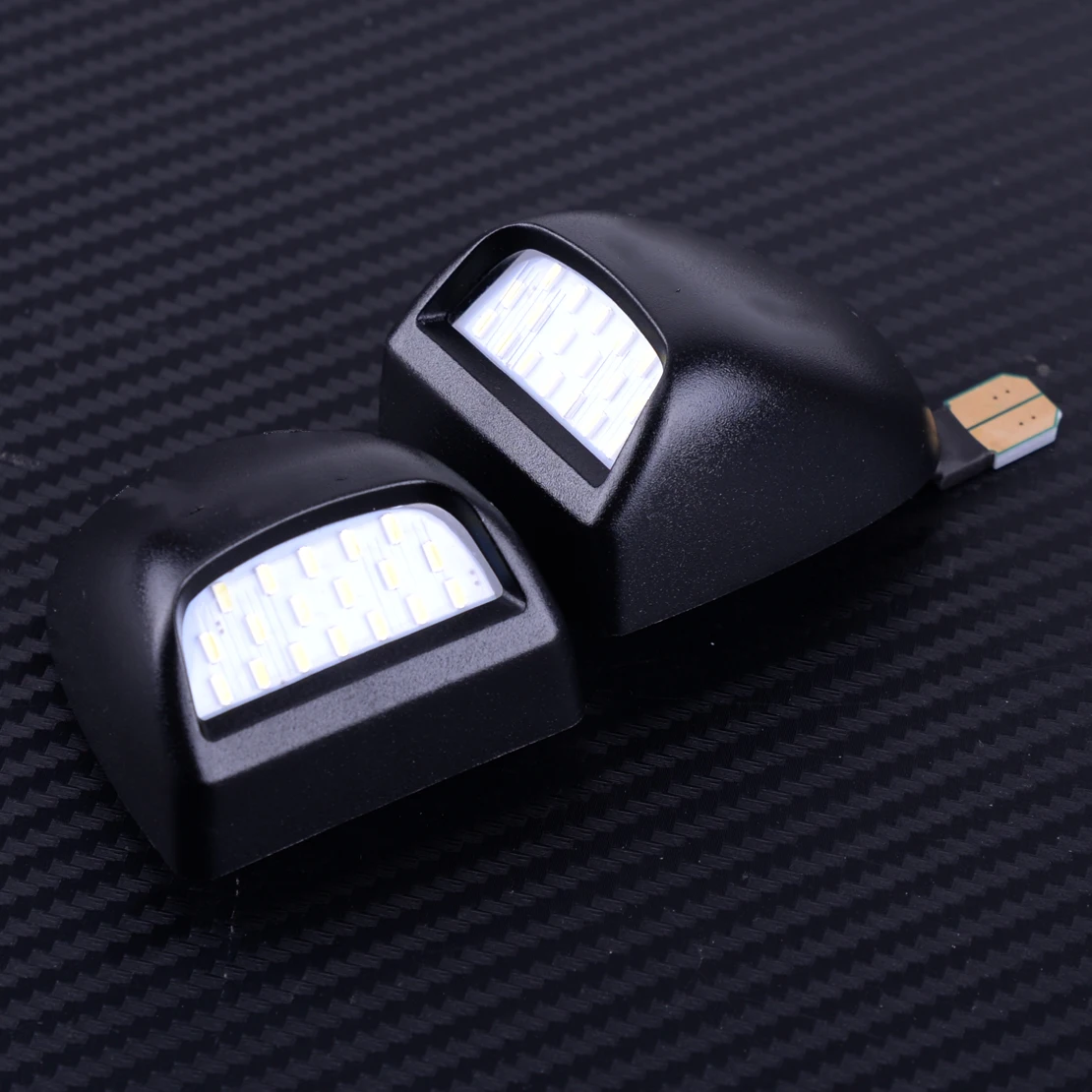 

DWCX 2pcs Rear LED Number License Plate Light Lamp Assembly Fit For Chevy Avalanche 1500 Silverado 1500 Cadillac Escalade