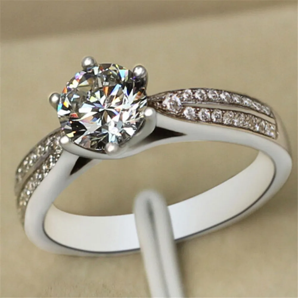 

Glowing Gifts White AAA Cubic Zirconia 925 Sterling Silver Wedding Band Ring Size 6 7 8 9 HERR0011