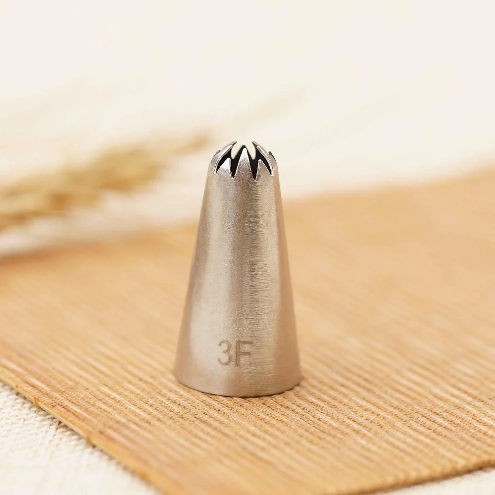 

#3F Small Size Drop Flower Piping Nozzle Cake Decorating Cream Pastry Cupcake Create Cherry Blossoms Sakura Icing Tip