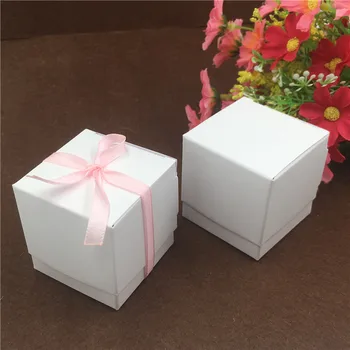 

30Pcs/Lot 5x5x5cm Series Lid Hemp Rope Pink Robbin Paper Cardboard Pack Box For Happy New Year Festivals Candy Gift Carton Box